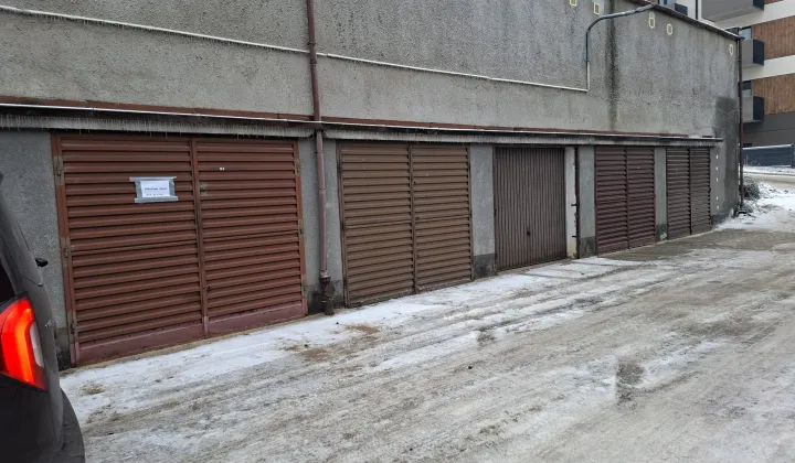 Garaż/miejsce parkingowe Szczecin Bukowe, ul. Kolorowych Domów