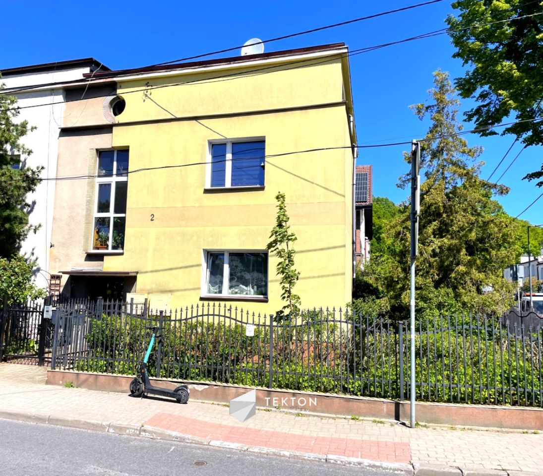 kamienica, 6 pokoi Gdynia Mały Kack, ul. Piotrkowska