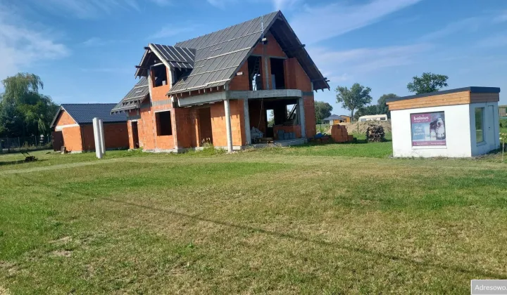 dom wolnostojący Komorowo