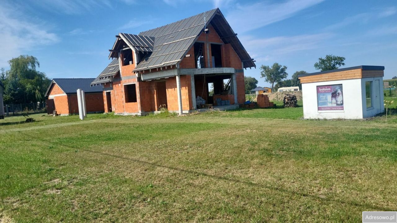 dom wolnostojący Komorowo