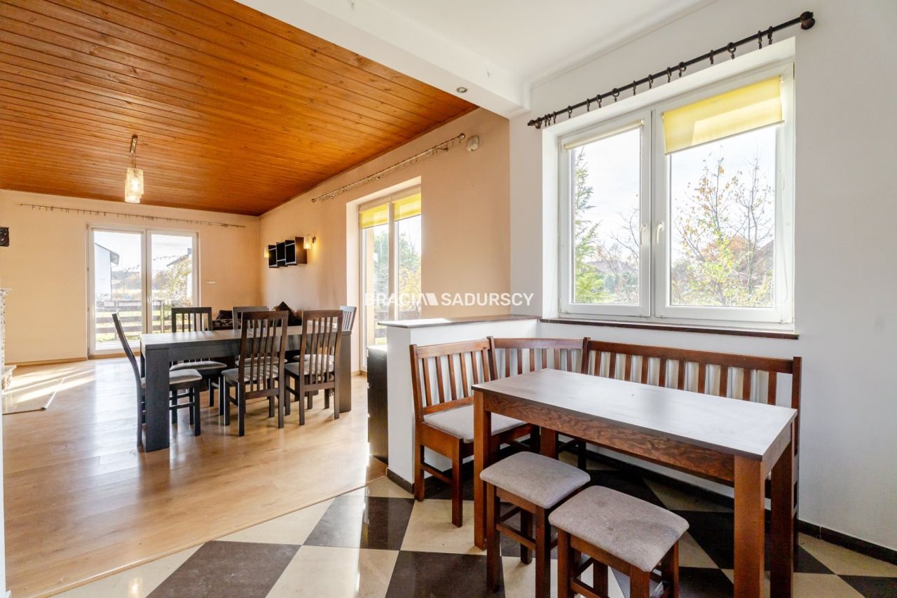 dom wolnostojący, 7 pokoi Skawina, ul. Wojska Polskiego. Zdjęcie 13