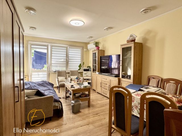 Mieszkanie 3-pokojowe Legnica, ul. Warmińska. Zdjęcie 2