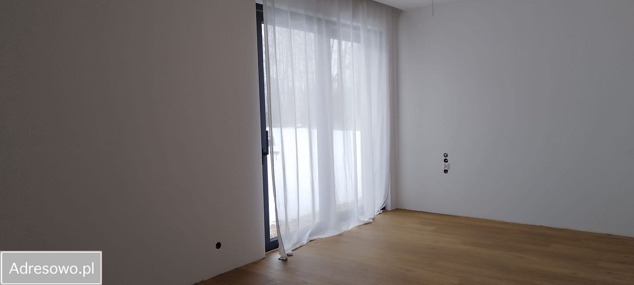 dom wolnostojący, 5 pokoi Radonie, ul. Sobolowa. Zdjęcie 11