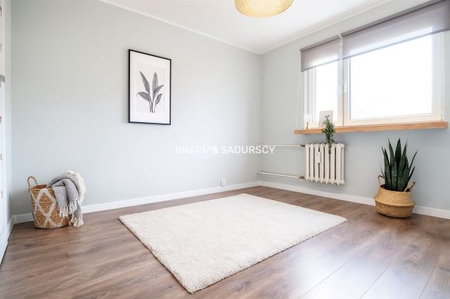 Mieszkanie 3-pokojowe Kraków Dębniki, ul. Kobierzyńska. Zdjęcie 2