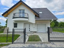 dom wolnostojący, 4 pokoje Wołowice, ul. Chabrowa