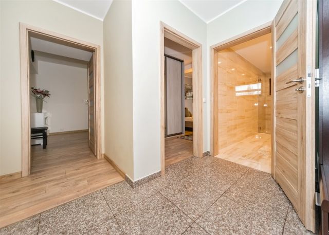 Mieszkanie 3-pokojowe Bielsko-Biała Mikuszowice Śląskie, ul. Bystrzańska. Zdjęcie 17