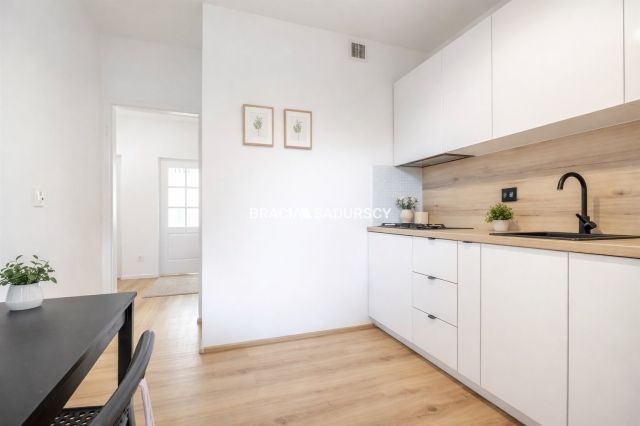 Mieszkanie 4-pokojowe Kraków Bronowice, ul. Zaczarowane Koło. Zdjęcie 2