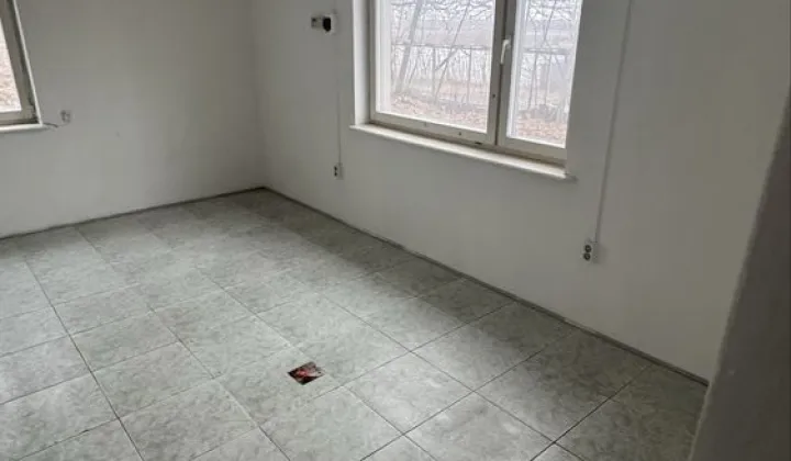 Mieszkanie 2-pokojowe Poręba Żegoty, ul. Szembeków