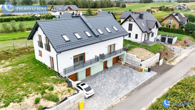 bliźniak, 4 pokoje Cholerzyn. Zdjęcie 12