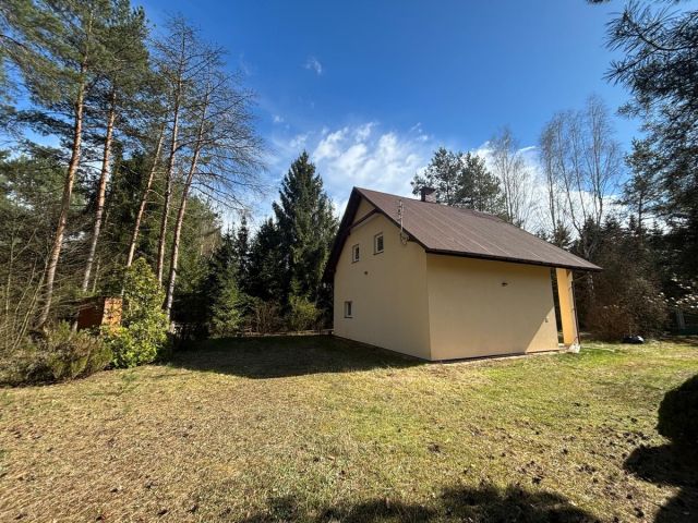 dom wolnostojący, 3 pokoje Kępa Niemojewska. Zdjęcie 1