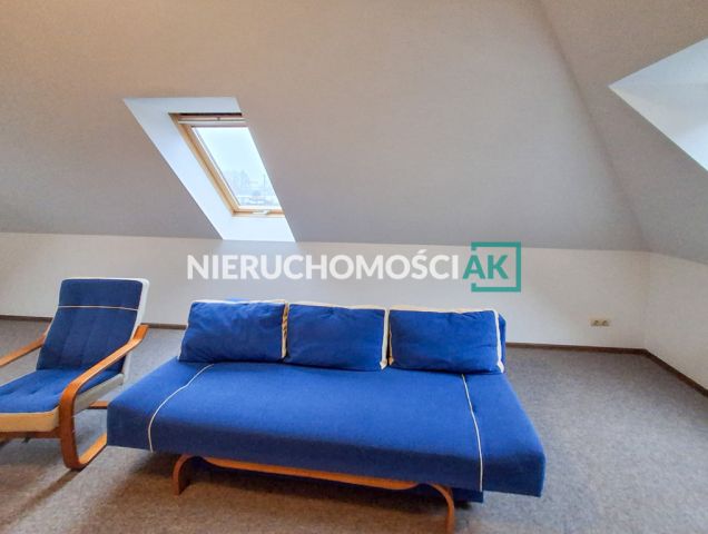 dom wolnostojący, 6 pokoi Ślesin. Zdjęcie 9