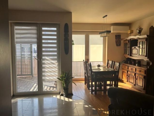 Mieszkanie 3-pokojowe Ząbki, ul. Skrajna. Zdjęcie 1