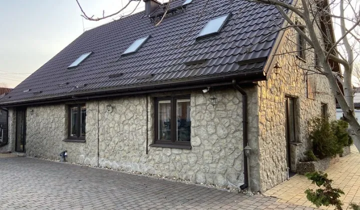 dom wolnostojący, 8 pokoi Sobików