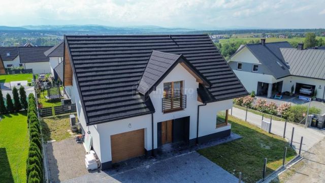 dom wolnostojący, 5 pokoi Nowy Targ, ul. Miodowa. Zdjęcie 1