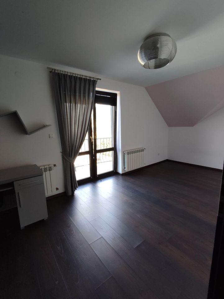 bliźniak, 3 pokoje Nawojowa, ul. Nowosądecka. Zdjęcie 51