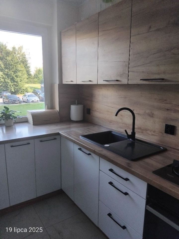 Mieszkanie 3-pokojowe Gdynia Karwiny. Zdjęcie 8