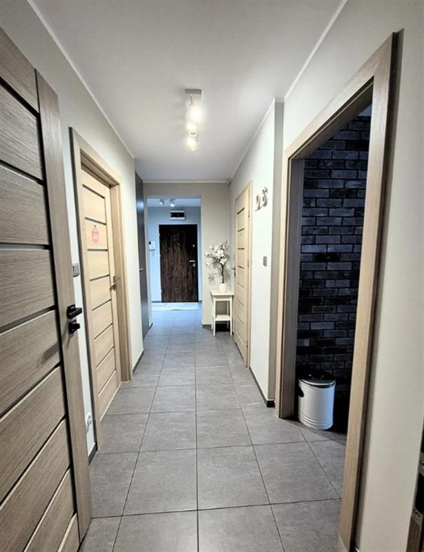 Mieszkanie 4-pokojowe Wrocław Lipa Piotrowska, ul. Bazyliowa. Zdjęcie 9