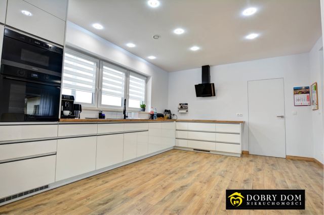 dom wolnostojący, 7 pokoi Klepacze. Zdjęcie 3