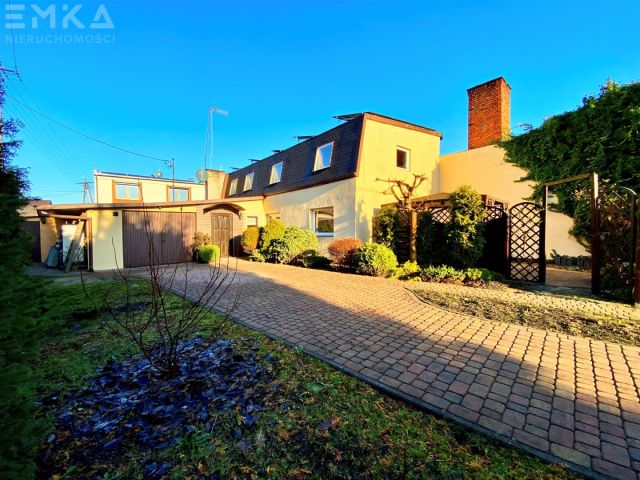 dom, 5 pokoi Rynarzewo, ul. Rynek. Zdjęcie 2