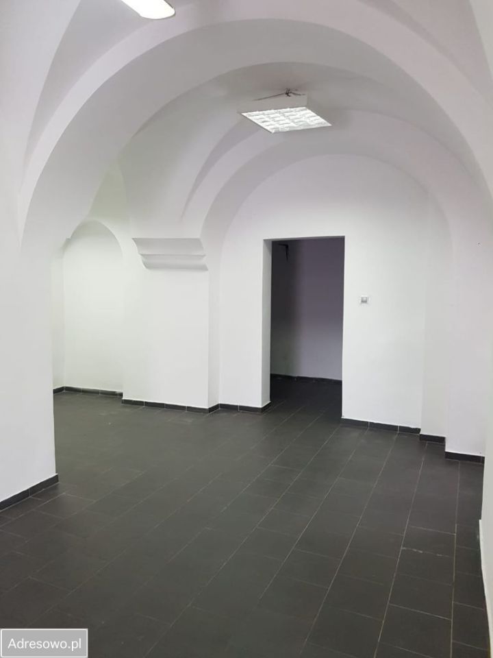 Lokal Szprotawa, pl. Ewangelicki. Zdjęcie 5