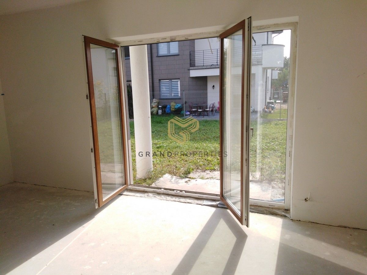 bliźniak, 5 pokoi Warszawa Wawer. Zdjęcie 5