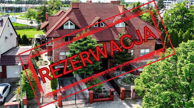 bliźniak, 5 pokoi Konin. Zdjęcie 1