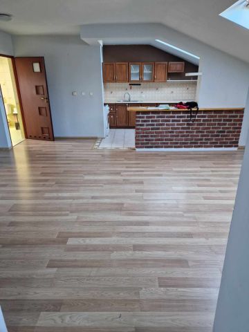 Mieszkanie 4-pokojowe Jabłonna, ul. Leśna. Zdjęcie 1