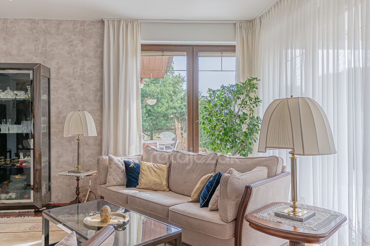 dom wolnostojący, 6 pokoi Kielno. Zdjęcie 2