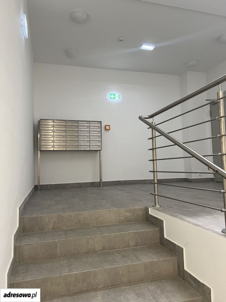 Mieszkanie 1-pokojowe Warszawa Włochy, ul. Starowiejska. Zdjęcie 3