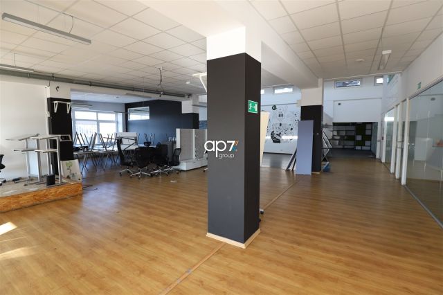 Biuro Kraków Grzegórzki, ul. Fabryczna. Zdjęcie 6