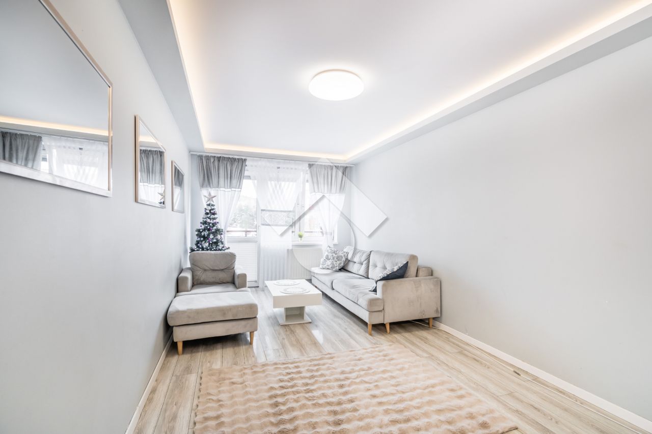 Mieszkanie 2-pokojowe Kraków Kurdwanów, ul. Marii i Bolesława Wysłouchów. Zdjęcie 3