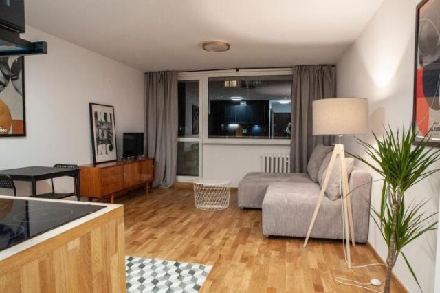 Mieszkanie 1-pokojowe Katowice os. Tysiąclecia, ul. Piastów. Zdjęcie 1