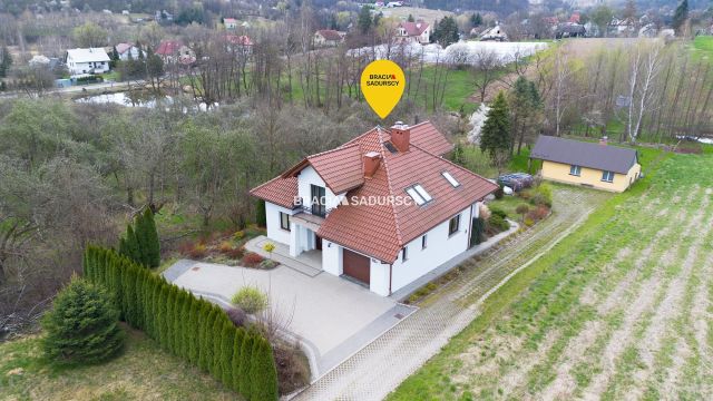 dom wolnostojący, 5 pokoi Bochnia, ul. Wiśnicka. Zdjęcie 18