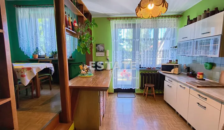 dom szeregowy, 5 pokoi Łódź Bałuty, ul. Sasanek