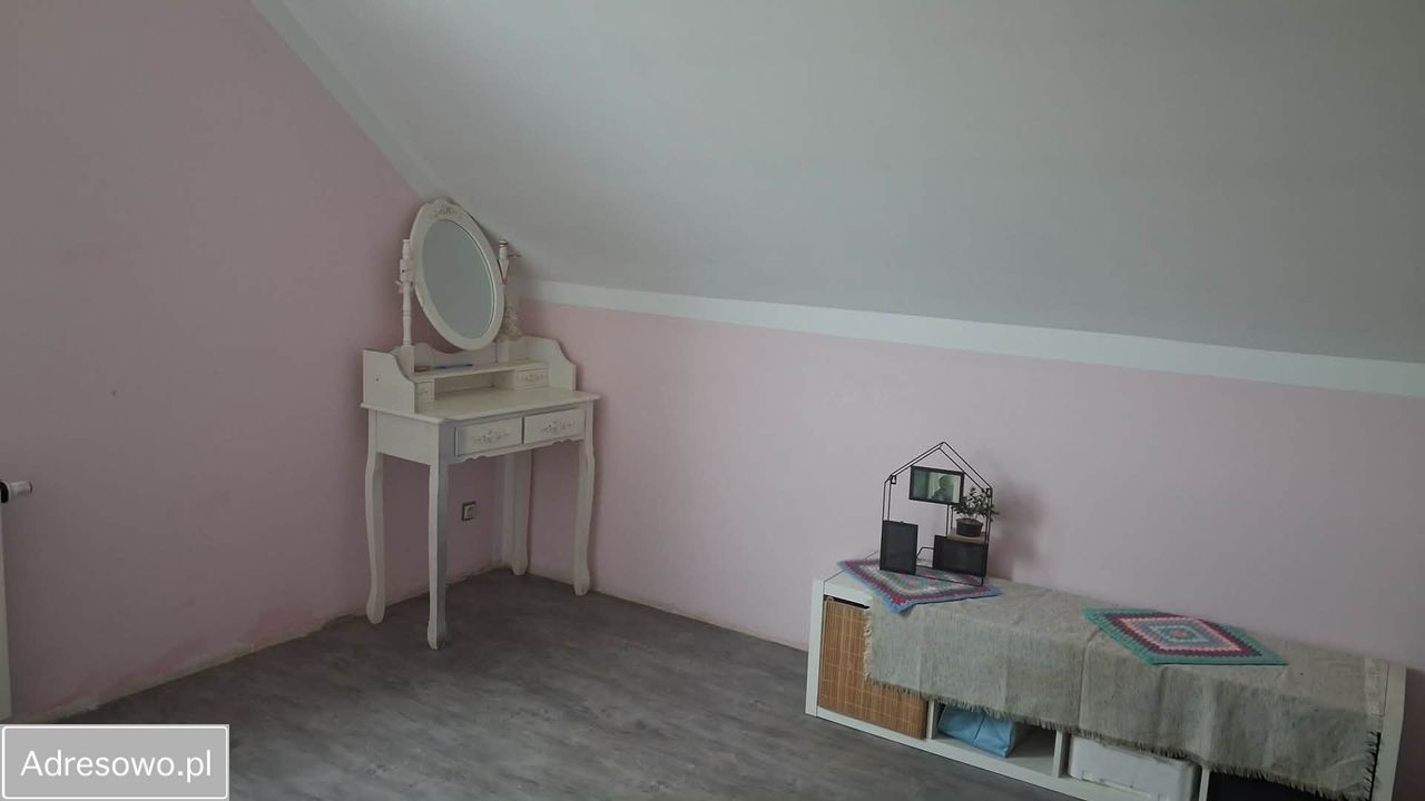 dom wolnostojący, 4 pokoje Adamowa Góra. Zdjęcie 15