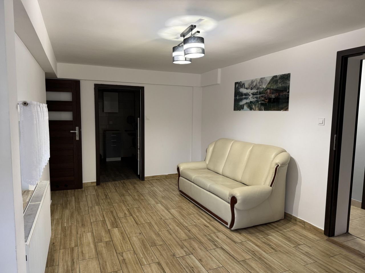 dom wolnostojący, 6 pokoi Sitno. Zdjęcie 18