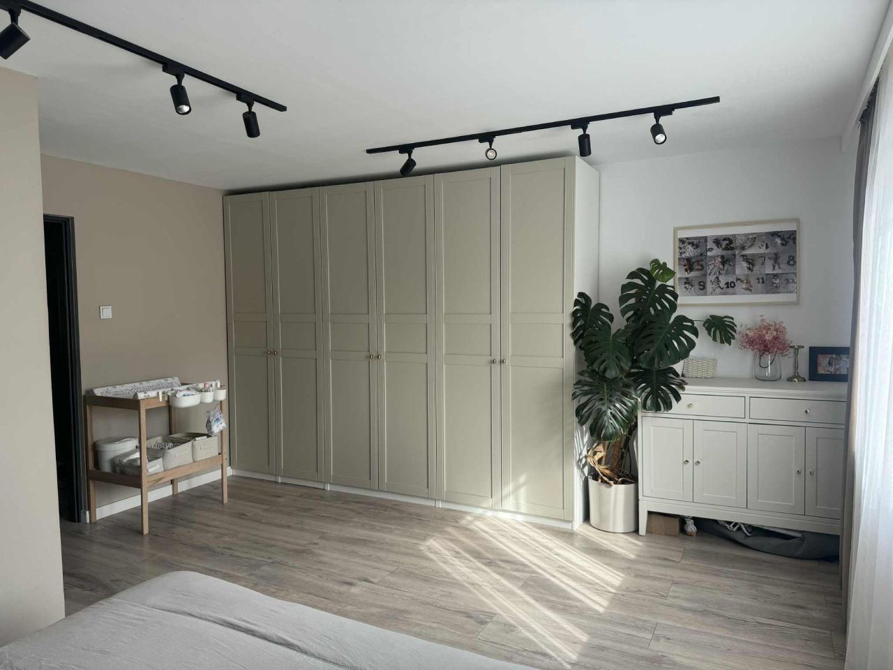 Mieszkanie 3-pokojowe Mielec Cyranka, ul. Edwarda Biernackiego. Zdjęcie 2