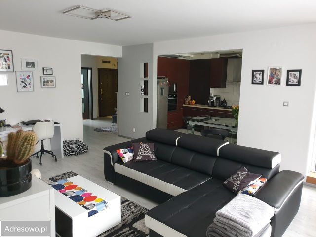 Mieszkanie 3-pokojowe Piaseczno, ul. Stanisława Staszica. Zdjęcie 1