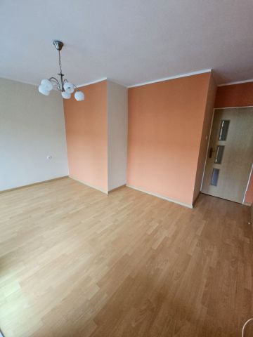 Mieszkanie 4-pokojowe Nowa Ruda Słupiec, os. Wojska Polskiego. Zdjęcie 8