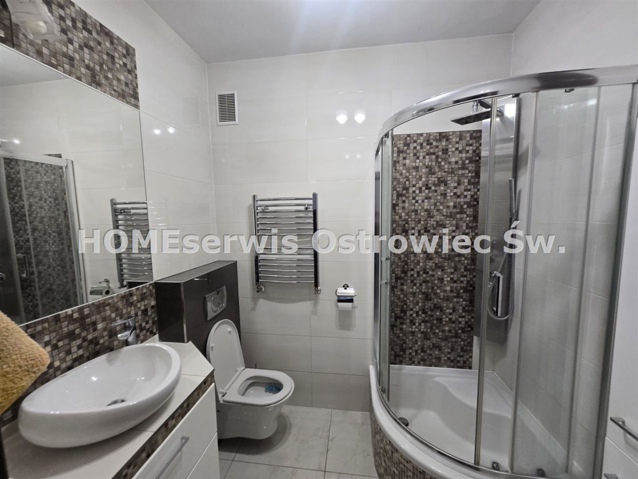 dom wolnostojący, 5 pokoi Ostrowiec Świętokrzyski Gutwin. Zdjęcie 7