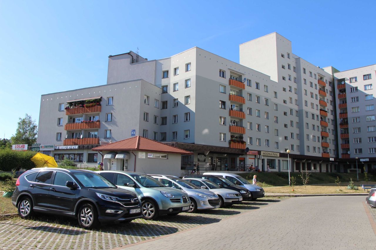 Mieszkanie 4-pokojowe Nisko. Zdjęcie 8