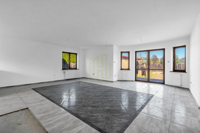 dom wolnostojący, 5 pokoi Stanisławów Pierwszy, ul. Słoneczna. Zdjęcie 16