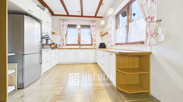 dom wolnostojący, 5 pokoi Biskupie-Kolonia. Zdjęcie 3