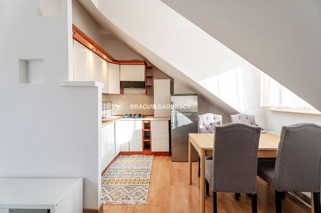 Mieszkanie 3-pokojowe Skawina, ul. Aleksandra Głowackiego. Zdjęcie 4