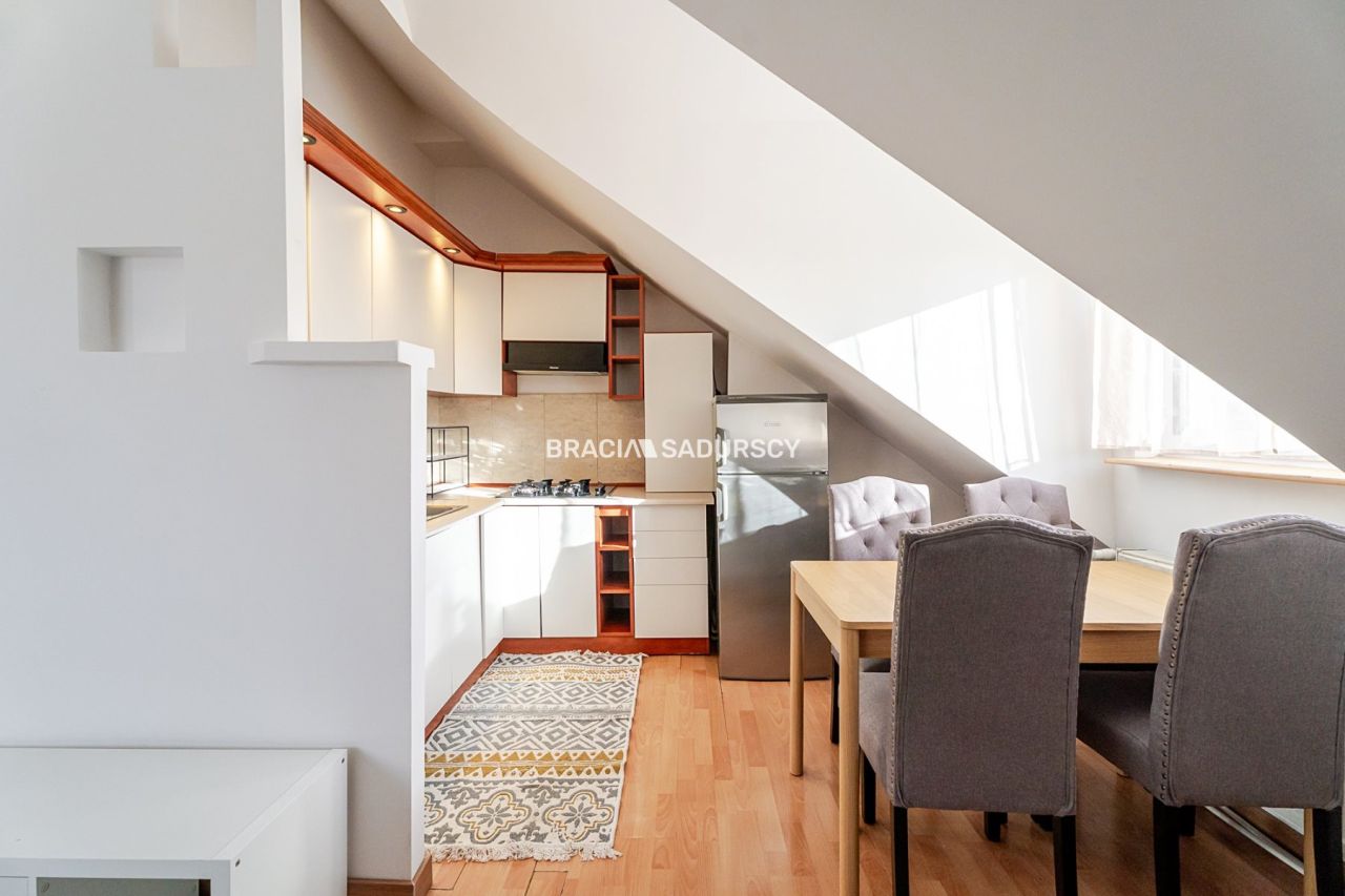 Mieszkanie 3-pokojowe Skawina, ul. Aleksandra Głowackiego. Zdjęcie 4