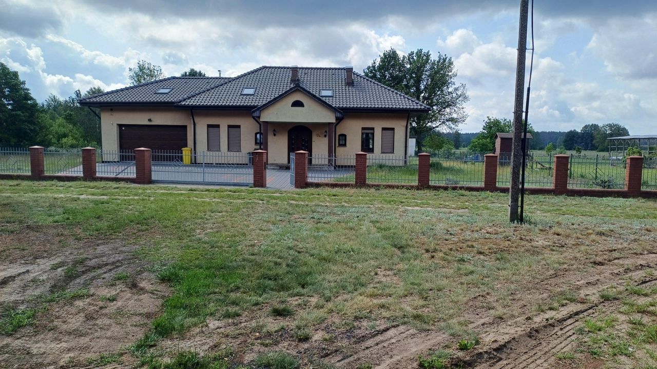 dom wolnostojący, 7 pokoi Przyłęki