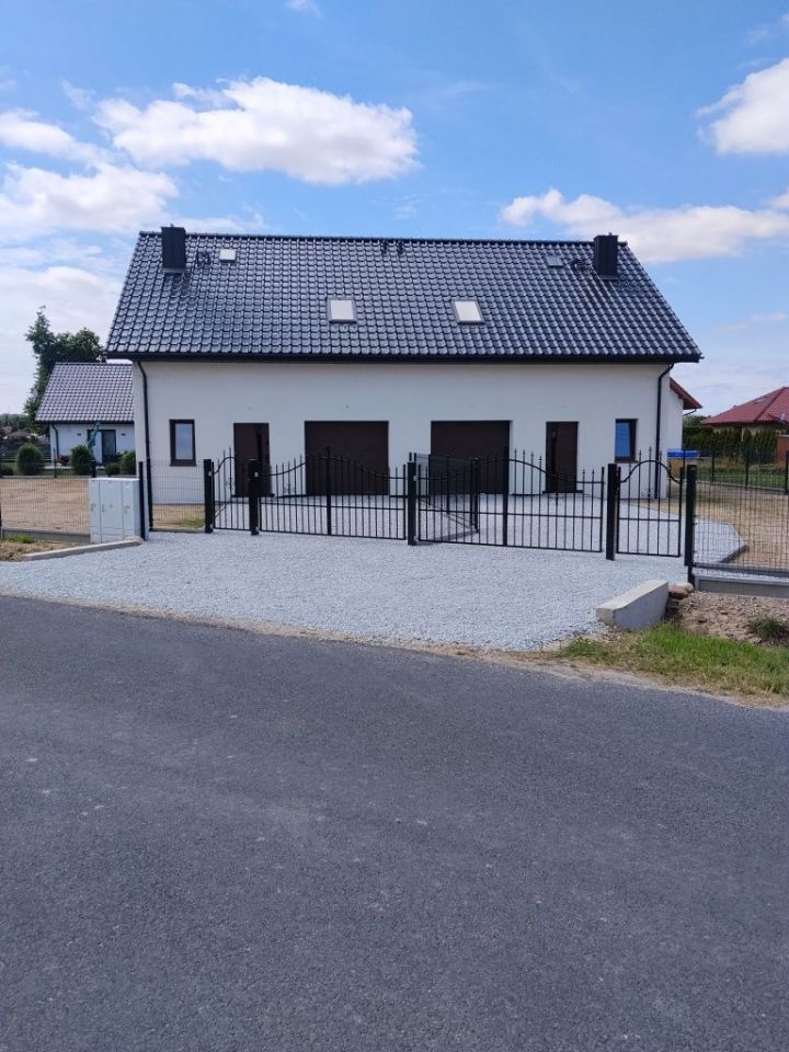 bliźniak Proszków. Zdjęcie 2