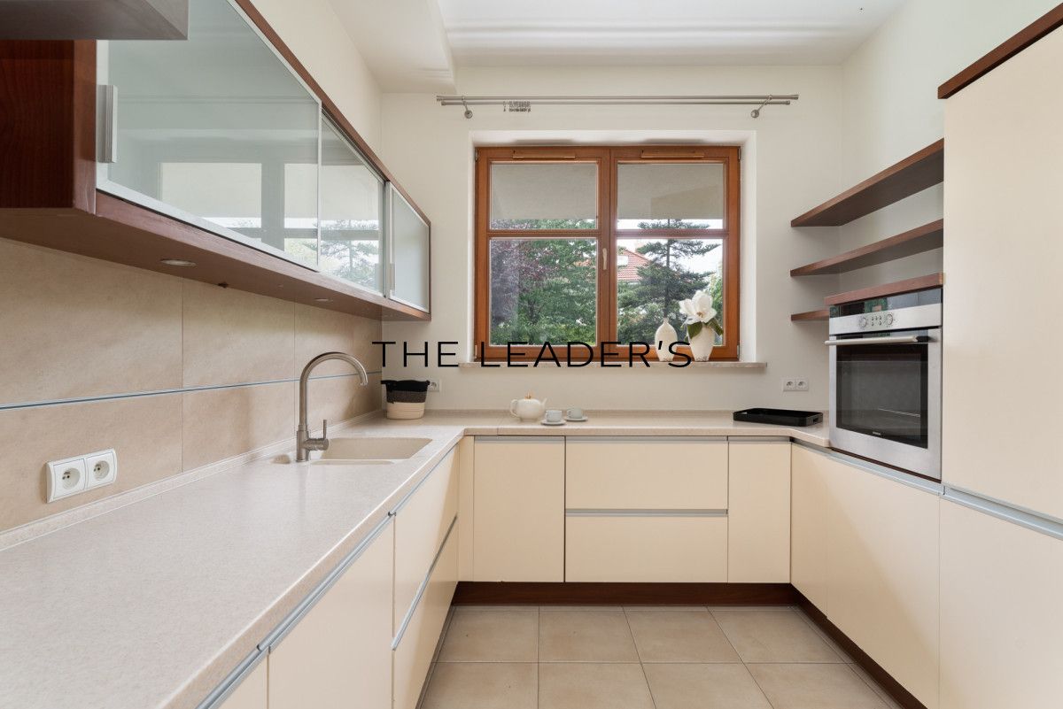 bliźniak, 5 pokoi Bielawa. Zdjęcie 4