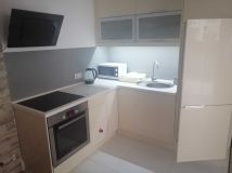 Mieszkanie 1-pokojowe Piastów, ul. Stanisława Barcewicza. Zdjęcie 2