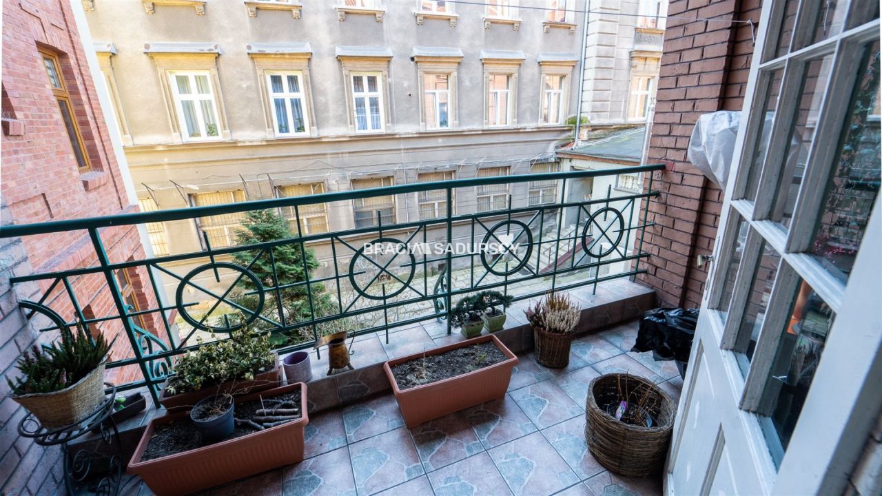 Mieszkanie 4-pokojowe Kraków Stare Miasto, ul. Lubicz. Zdjęcie 3